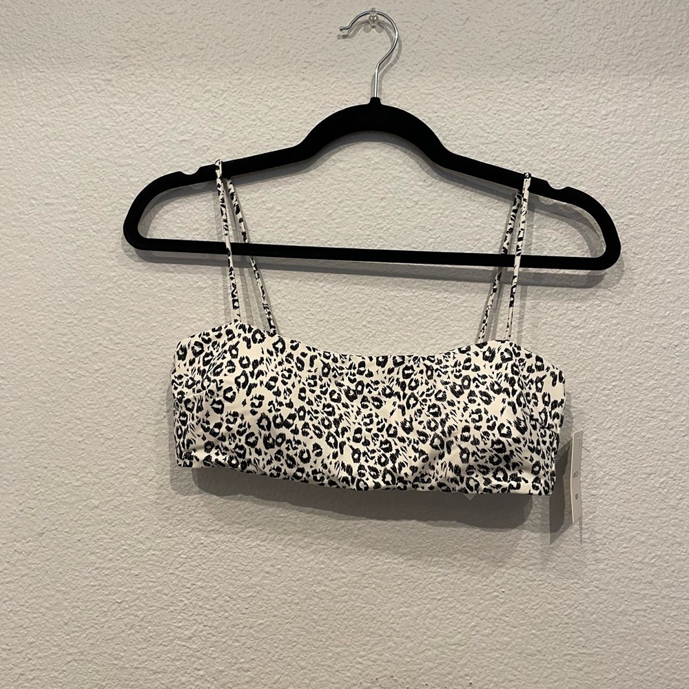 🆕 NWT RVCA black and white leopard bikini top